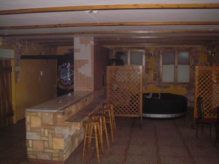 Klubhelyiség 